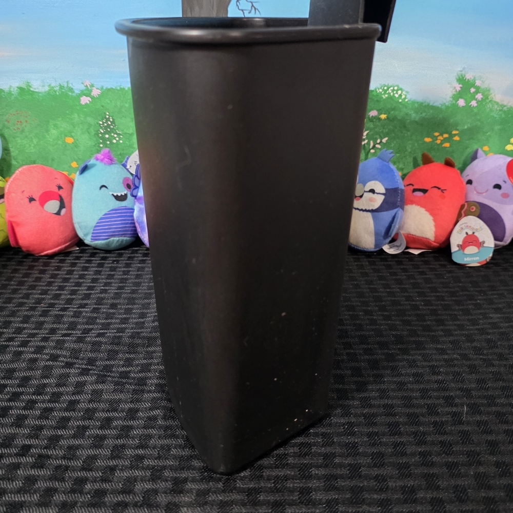 Car Bucket Accessory - Picture 2 of 5